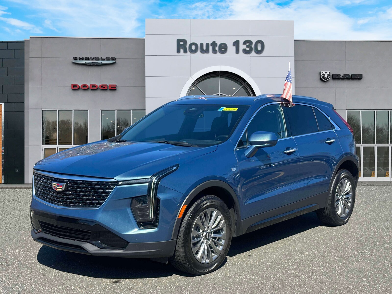 2024 Cadillac XT4 Premium Luxury Sport photo 4