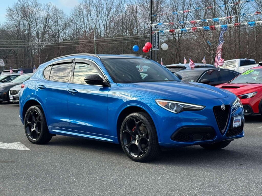 Used 2023 Alfa Romeo Stelvio Veloce AWD SUV