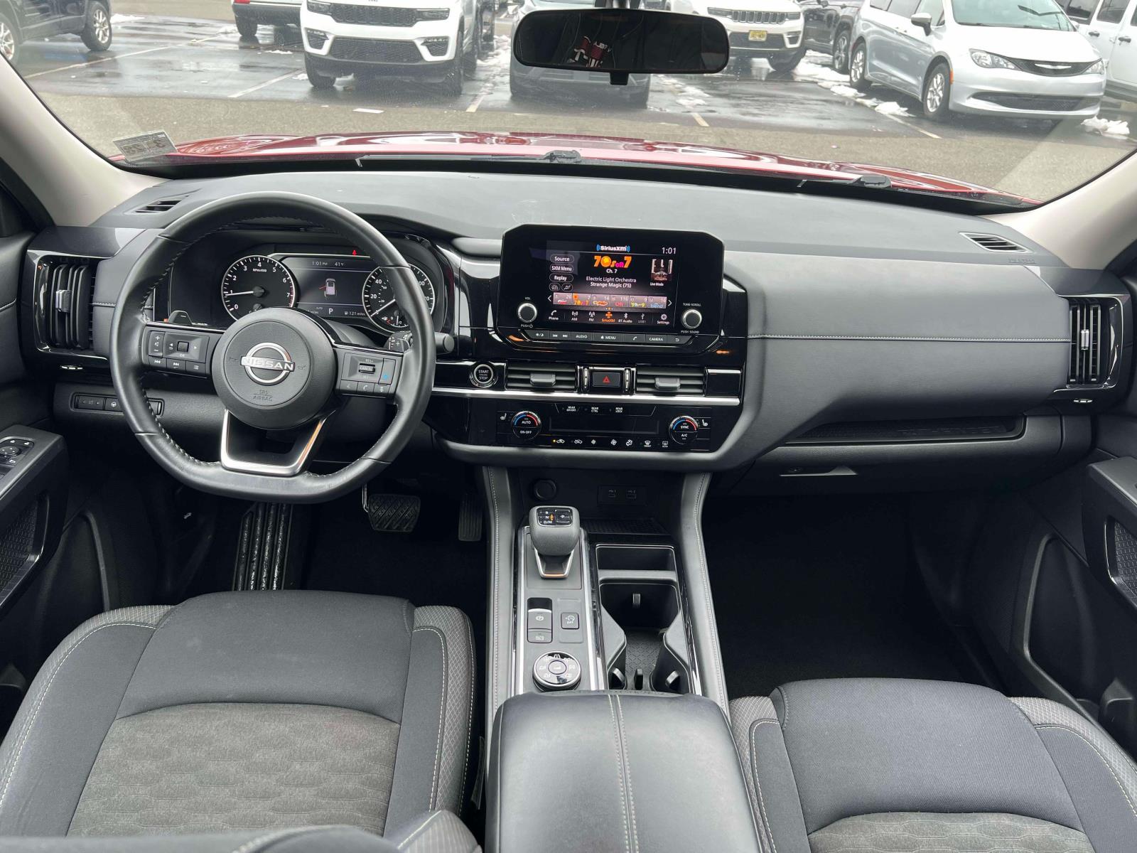 2023 Nissan Pathfinder SV - Photo 56