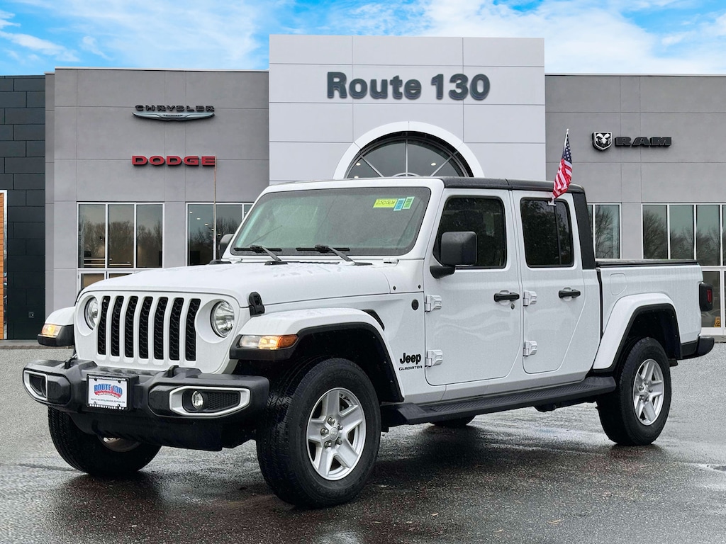 Used 2022 Jeep Gladiator Sport S 4x4 Truck Crew Cab