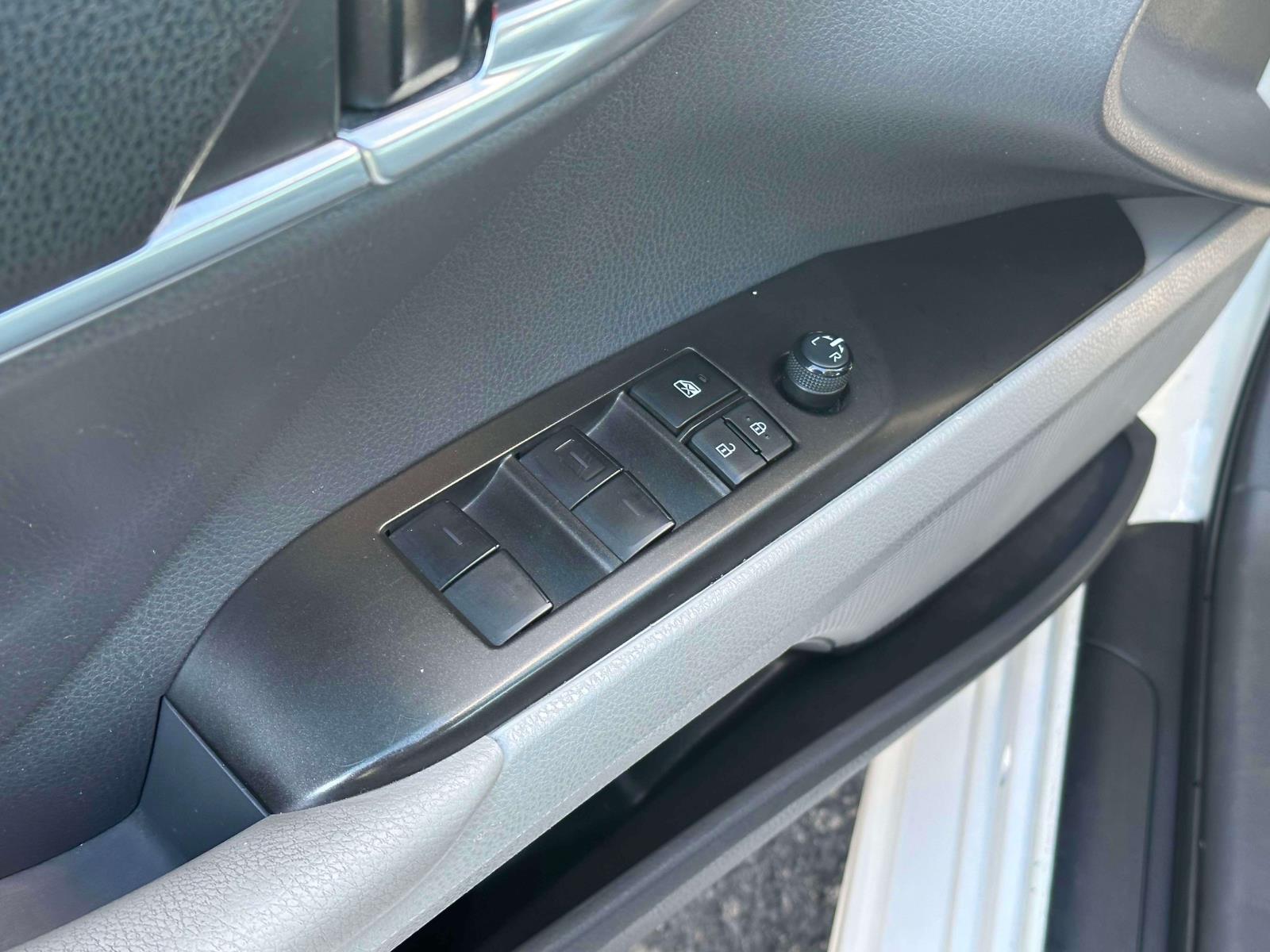 2024 Toyota Camry SE - Photo 15