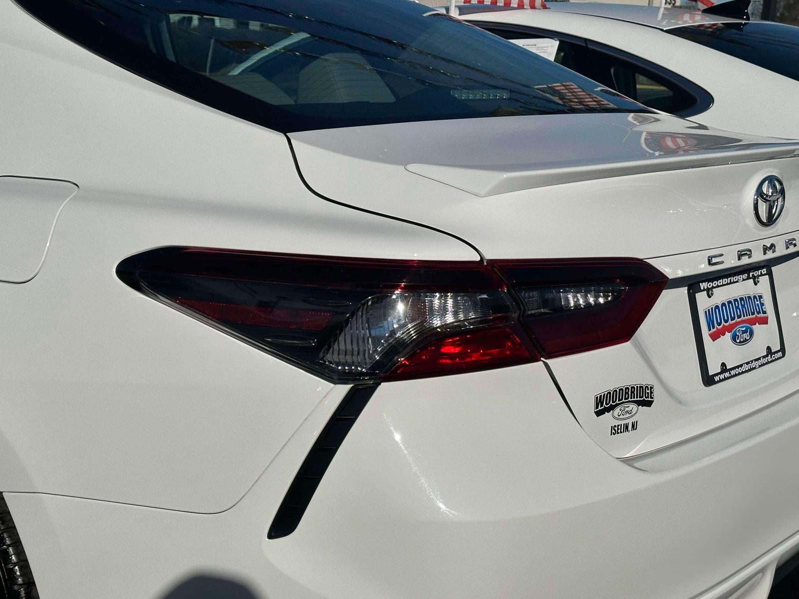2024 Toyota Camry SE - Photo 8