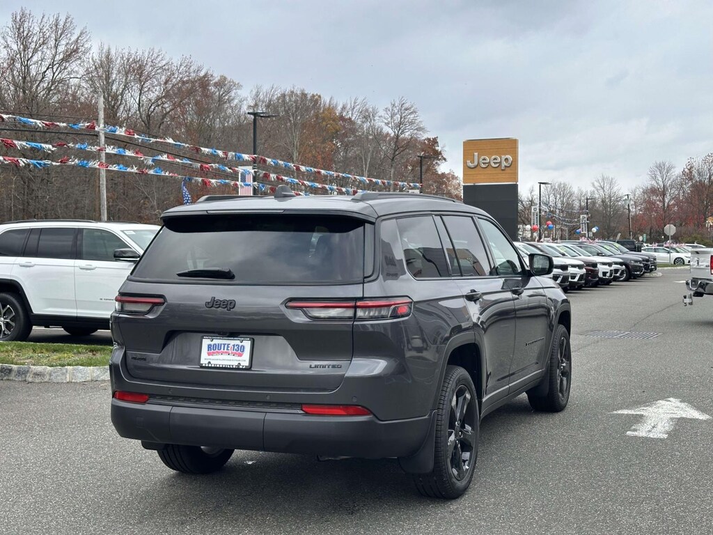 New 2025 Jeep Grand Cherokee L LIMITED 4X4 Sport Utility