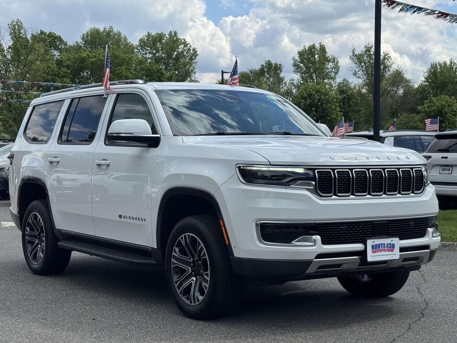 2022 Jeep Wagoneer Series III 4WD's photo