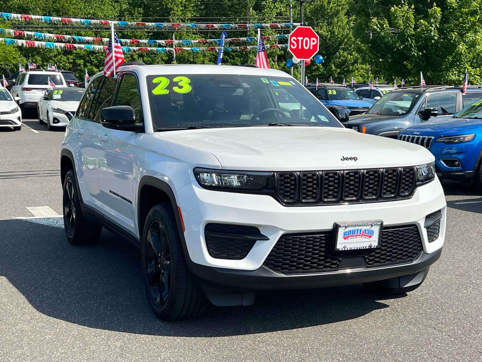 2023 Jeep Grand Cherokee Altitude X 4x4's photo