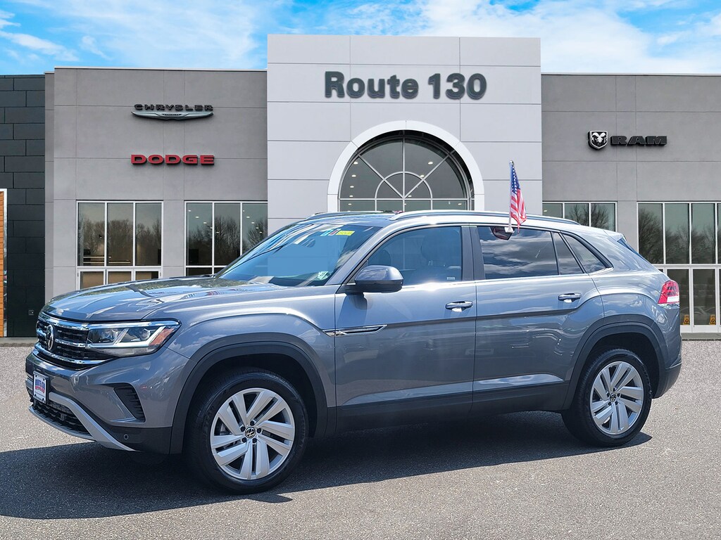 Used 2022 Volkswagen Atlas Cross Sport 3.6L V6 SE w/Technology 4MOTION SUV