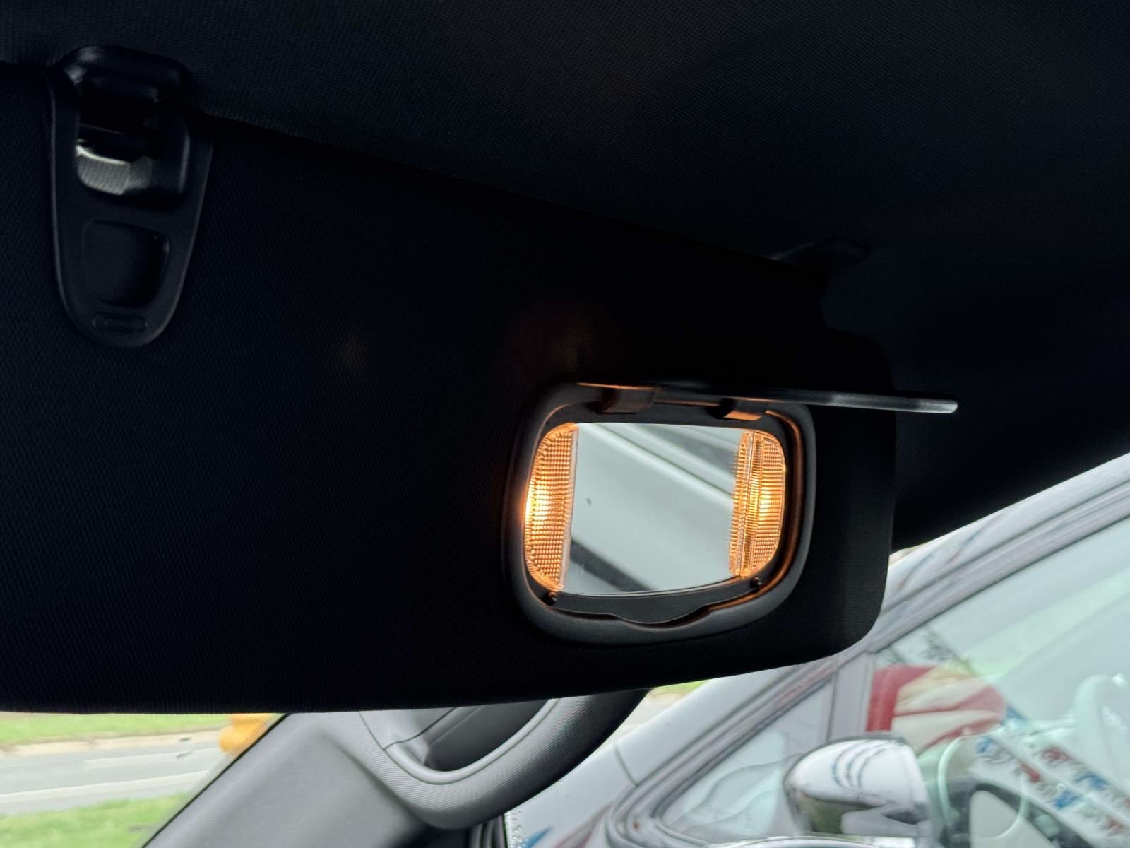 2026 Chrysler Pacifica Select - Photo 8