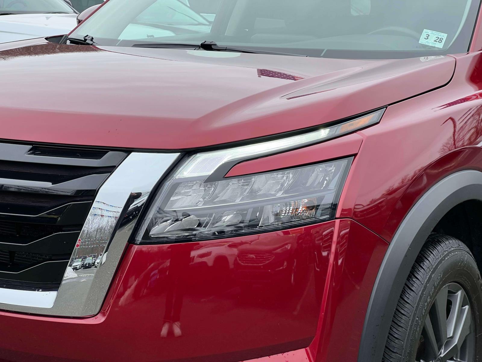 2023 Nissan Pathfinder SV - Photo 36