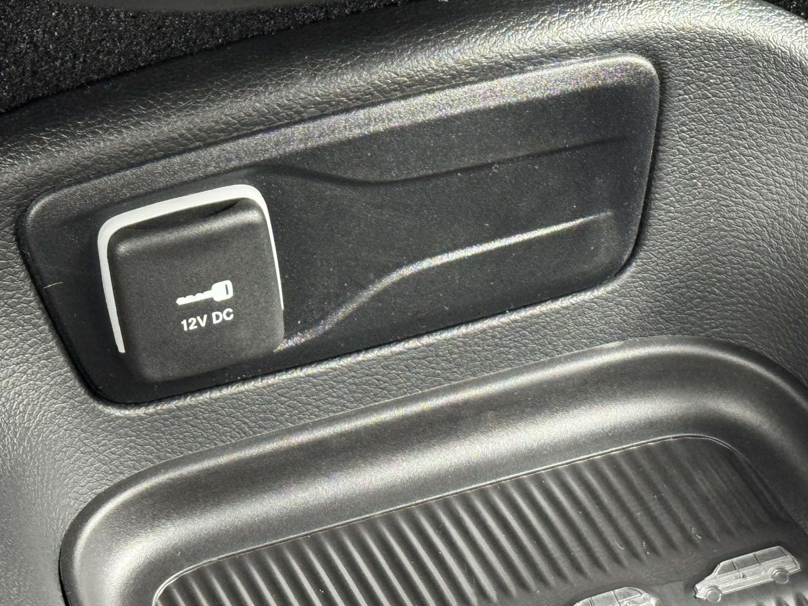 2026 Chrysler Pacifica Select - Photo 11