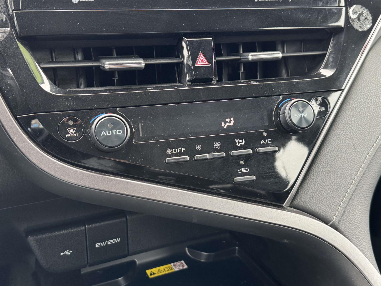 2023 Toyota Camry XSE - Photo 16