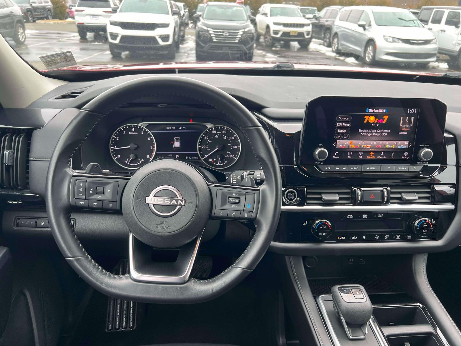2023 Nissan Pathfinder SV - Photo 55