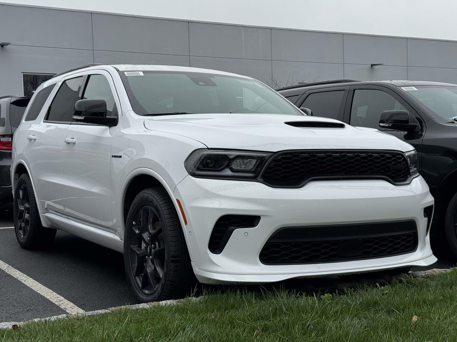 White Knuckle Clearcoat 2026 Dodge Durango GT HEMI Plus AWD SUV / Crossover All-Wheel Drive 8-Speed Automatic