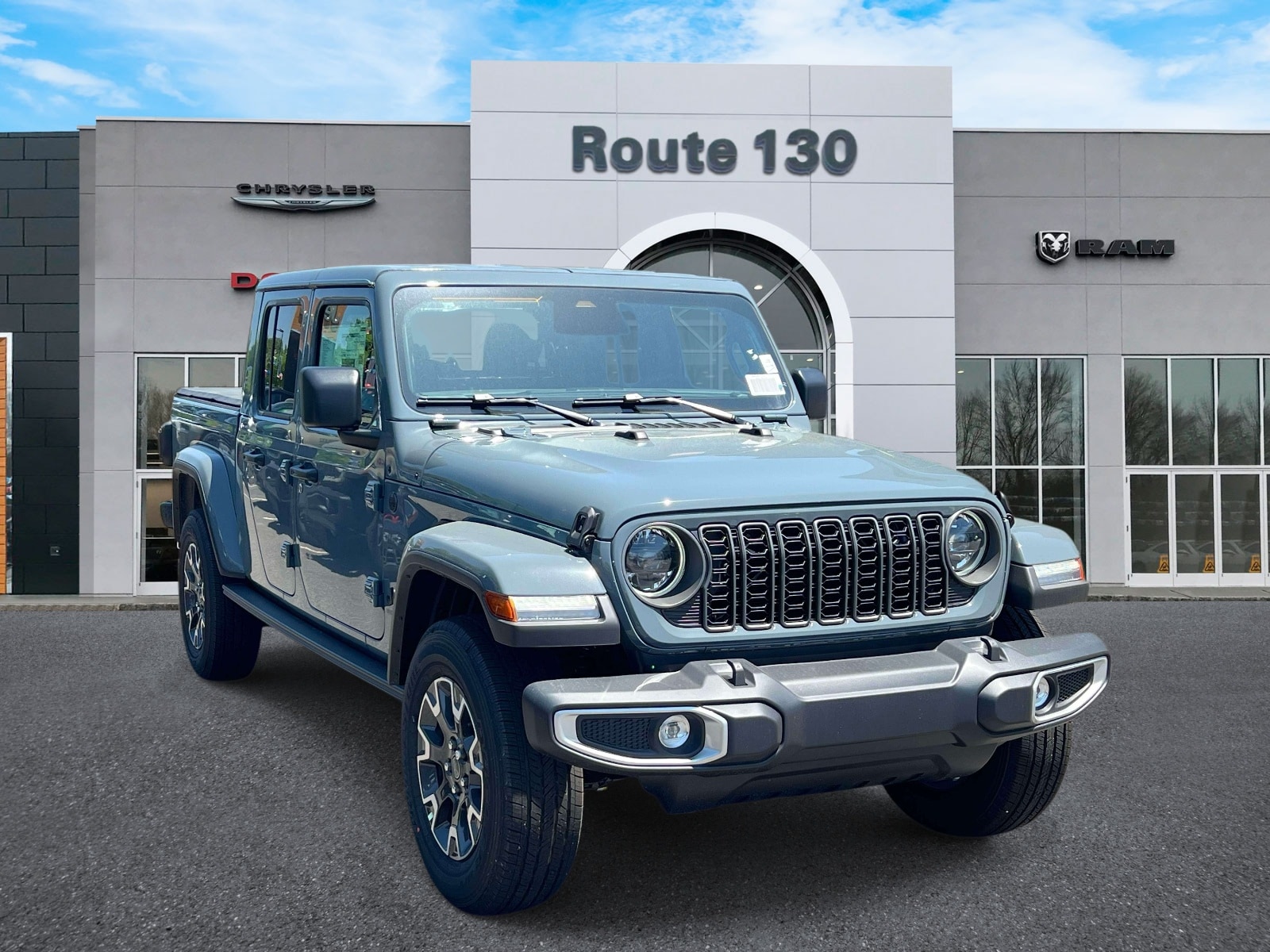 2026 Jeep Gladiator Sahara Auto's photo