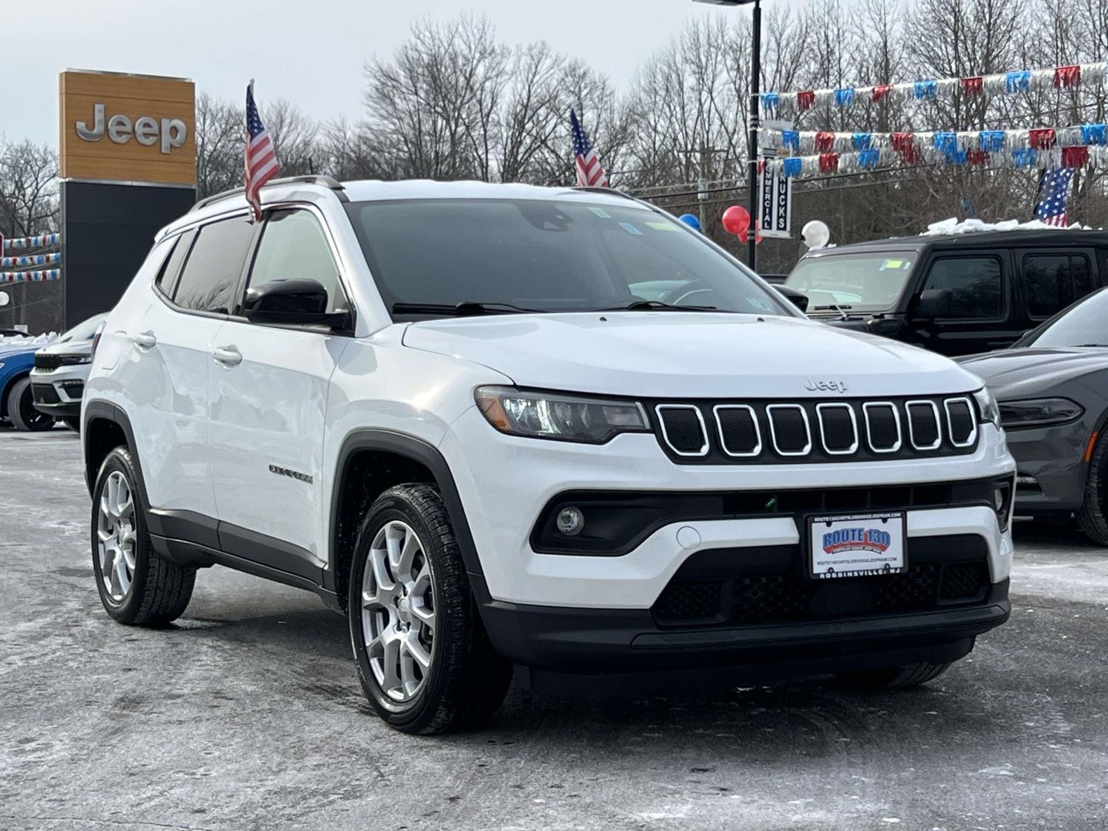 2022 Jeep Compass Latitude Lux
