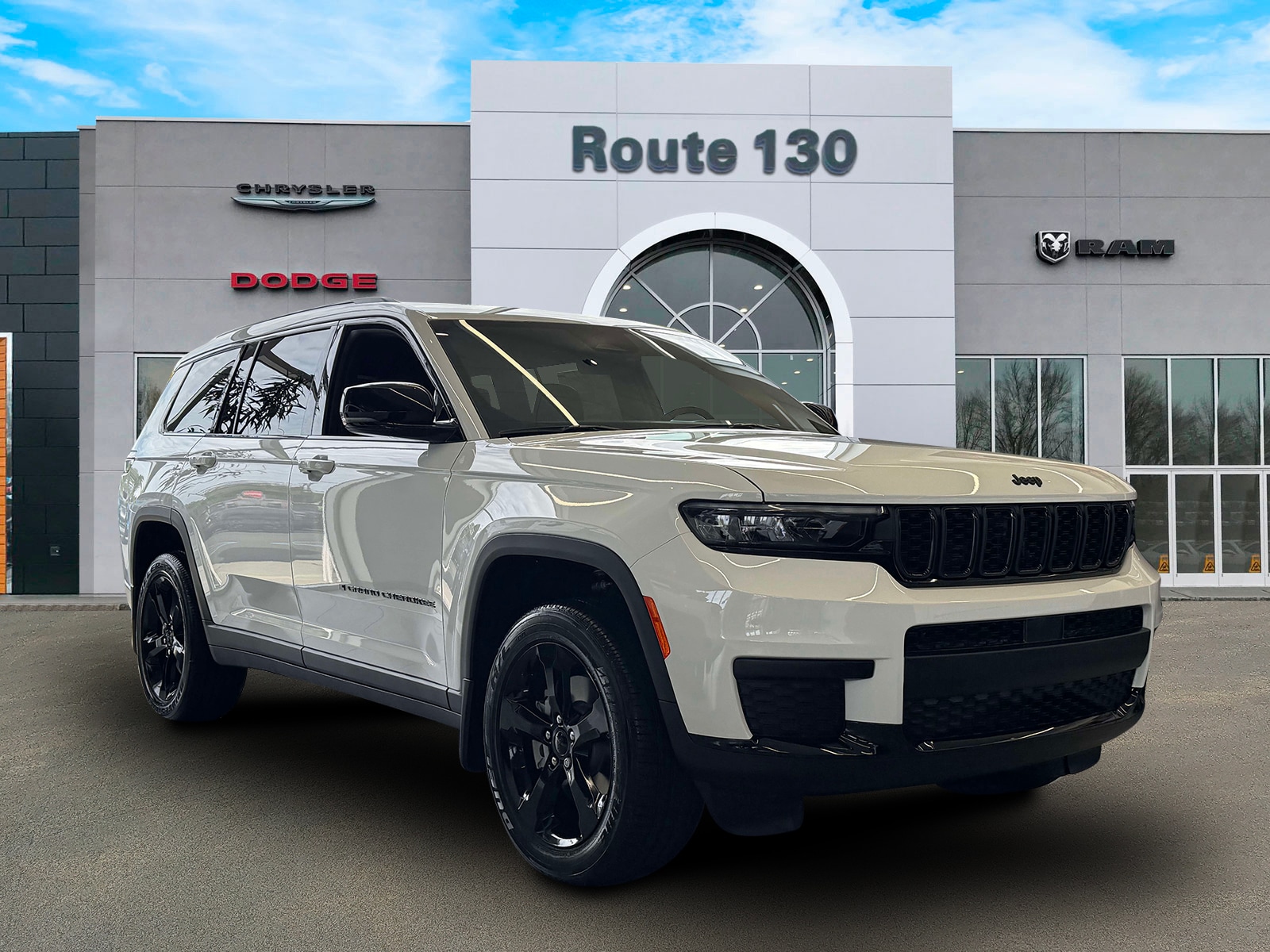 2025 Jeep Grand Cherokee L Altitude's photo