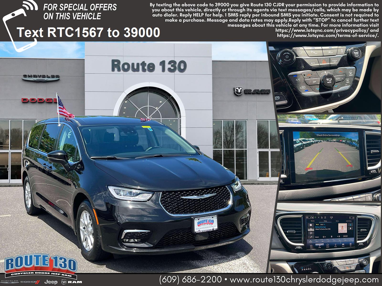 2023 Chrysler Pacifica Touring L's photo