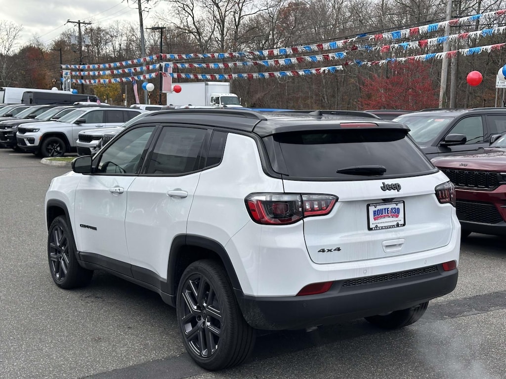 New 2026 Jeep Compass LIMITED ALTITUDE 4X4 Sport Utility