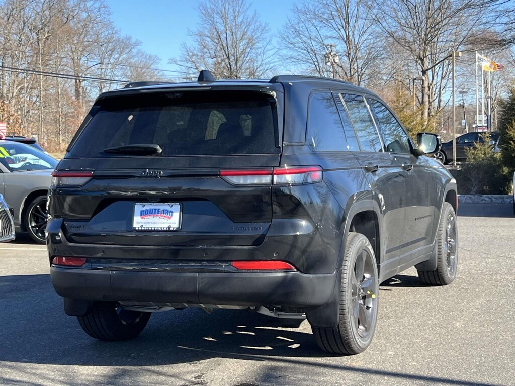 New 2025 Jeep Grand Cherokee LIMITED 4X4 Sport Utility