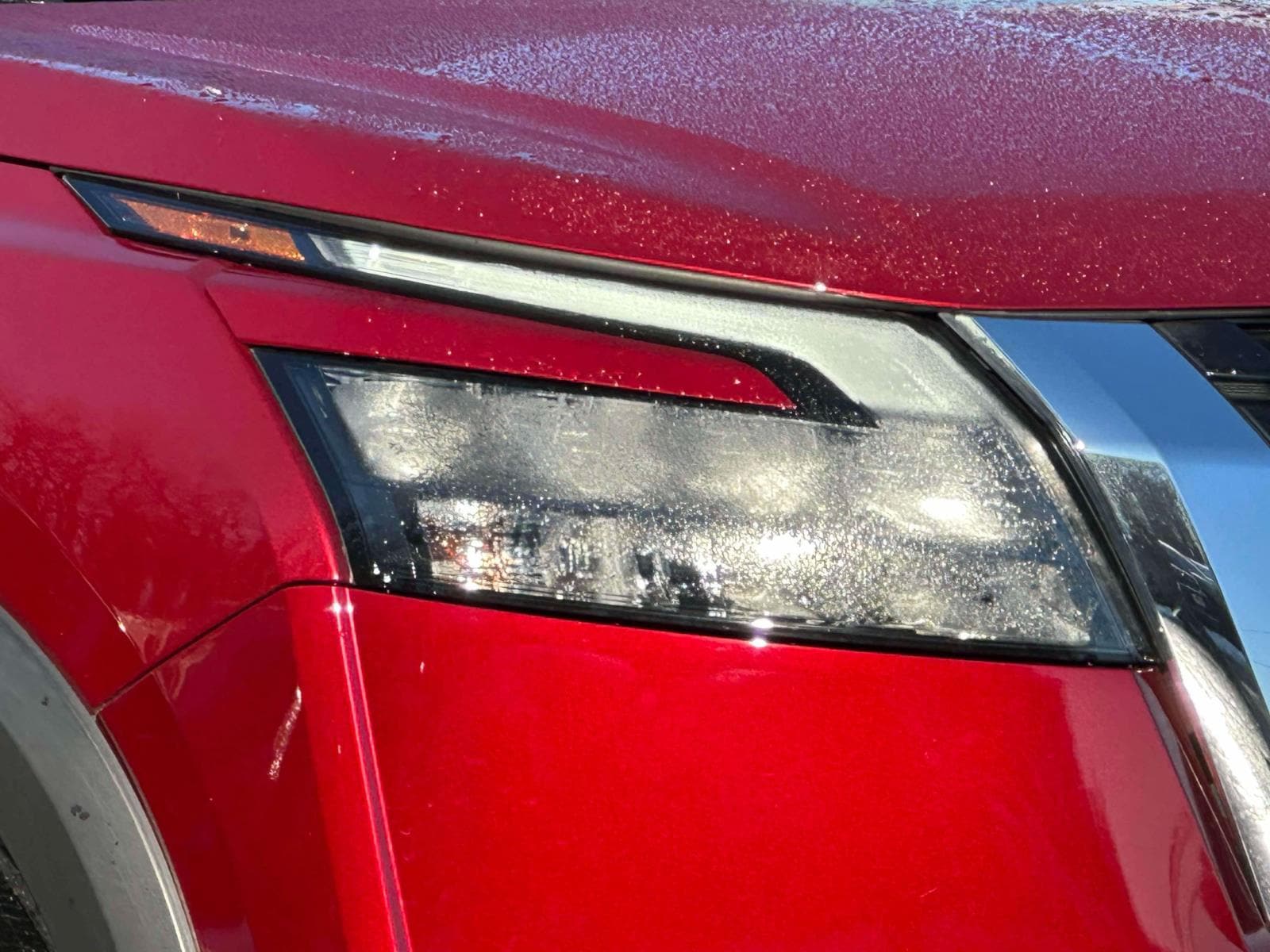 2023 Nissan Pathfinder SV - Photo 7