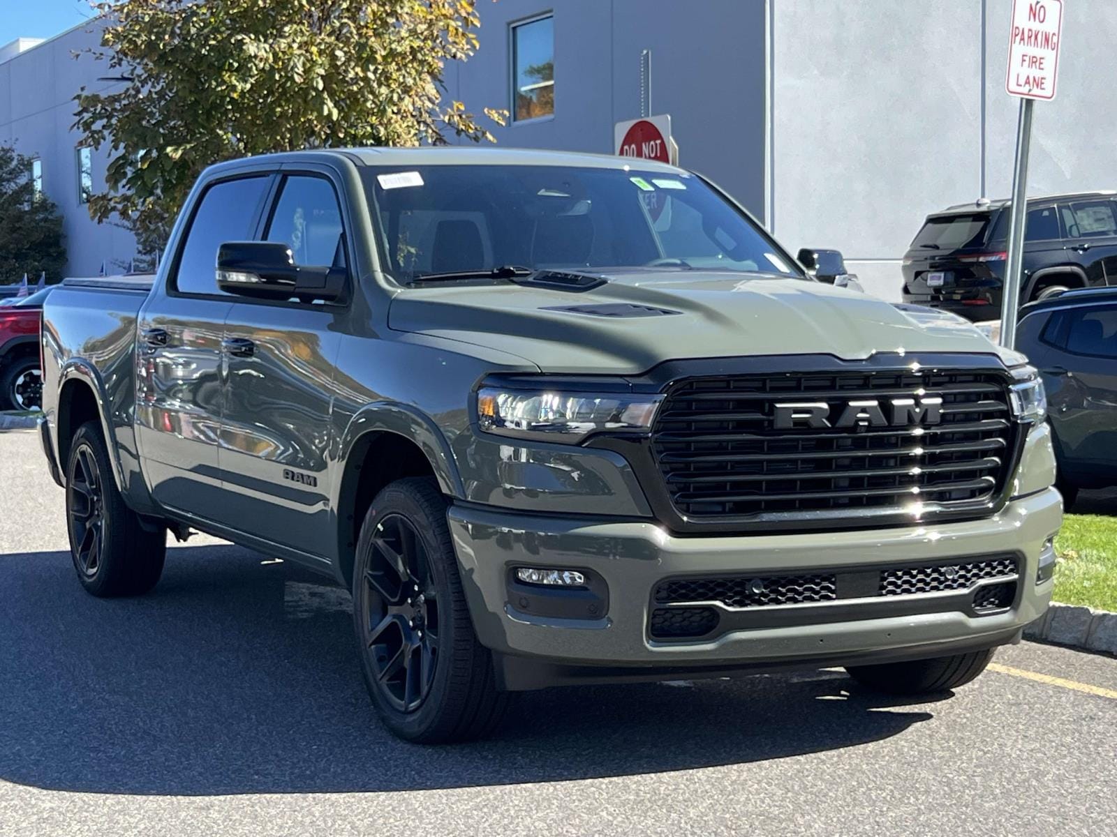 2026 RAM Ram 1500 Pickup Laramie's photo