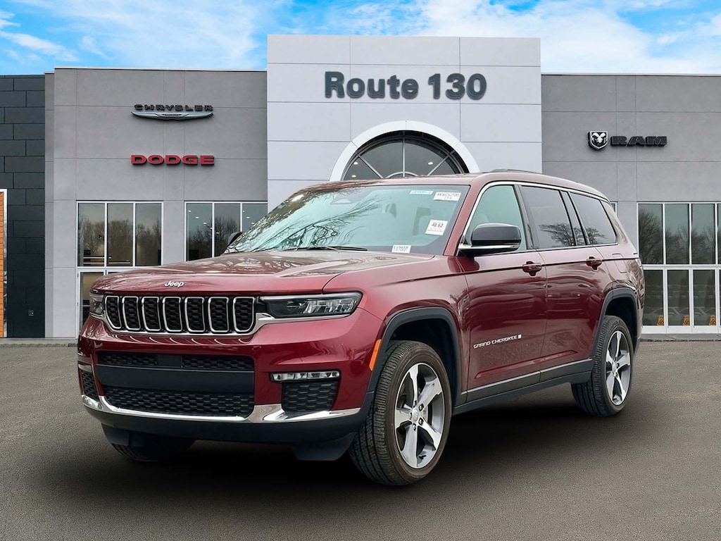 Used 2024 Jeep Grand Cherokee L Limited 4x4 SUV
