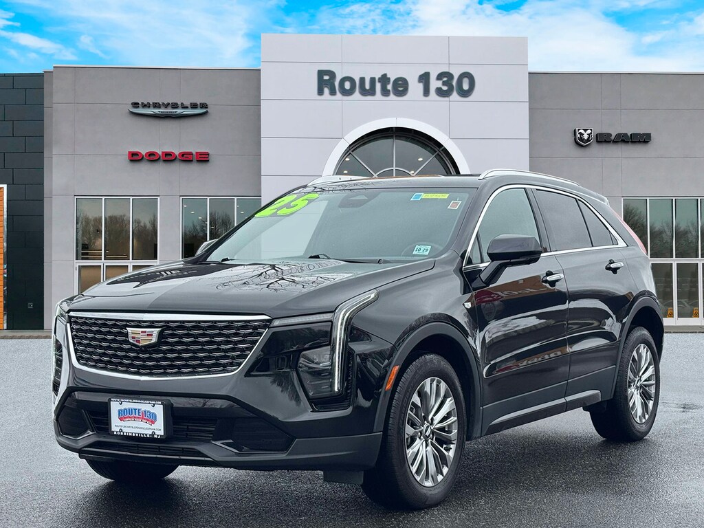 Used 2025 Cadillac XT4 AWD Premium Luxury SUV