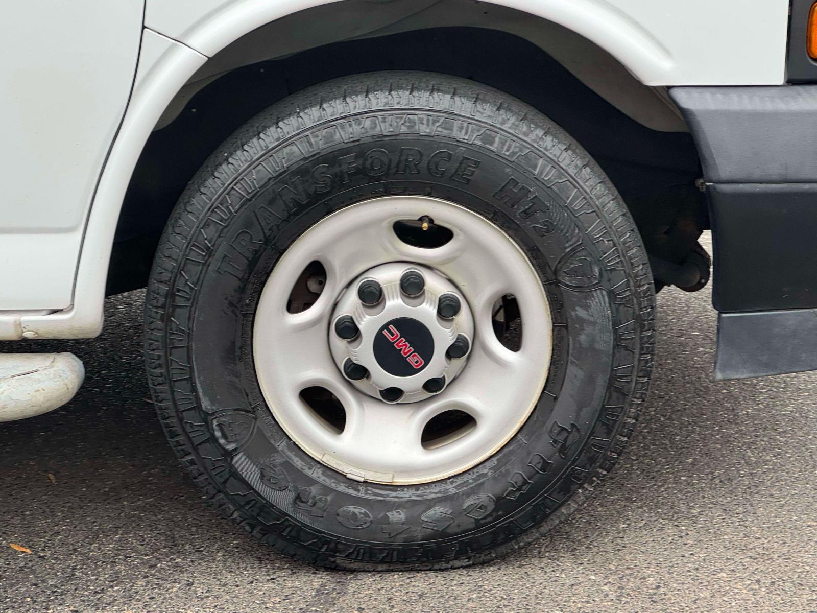 2021 Gmc Savana 2500 Cargo photo 2