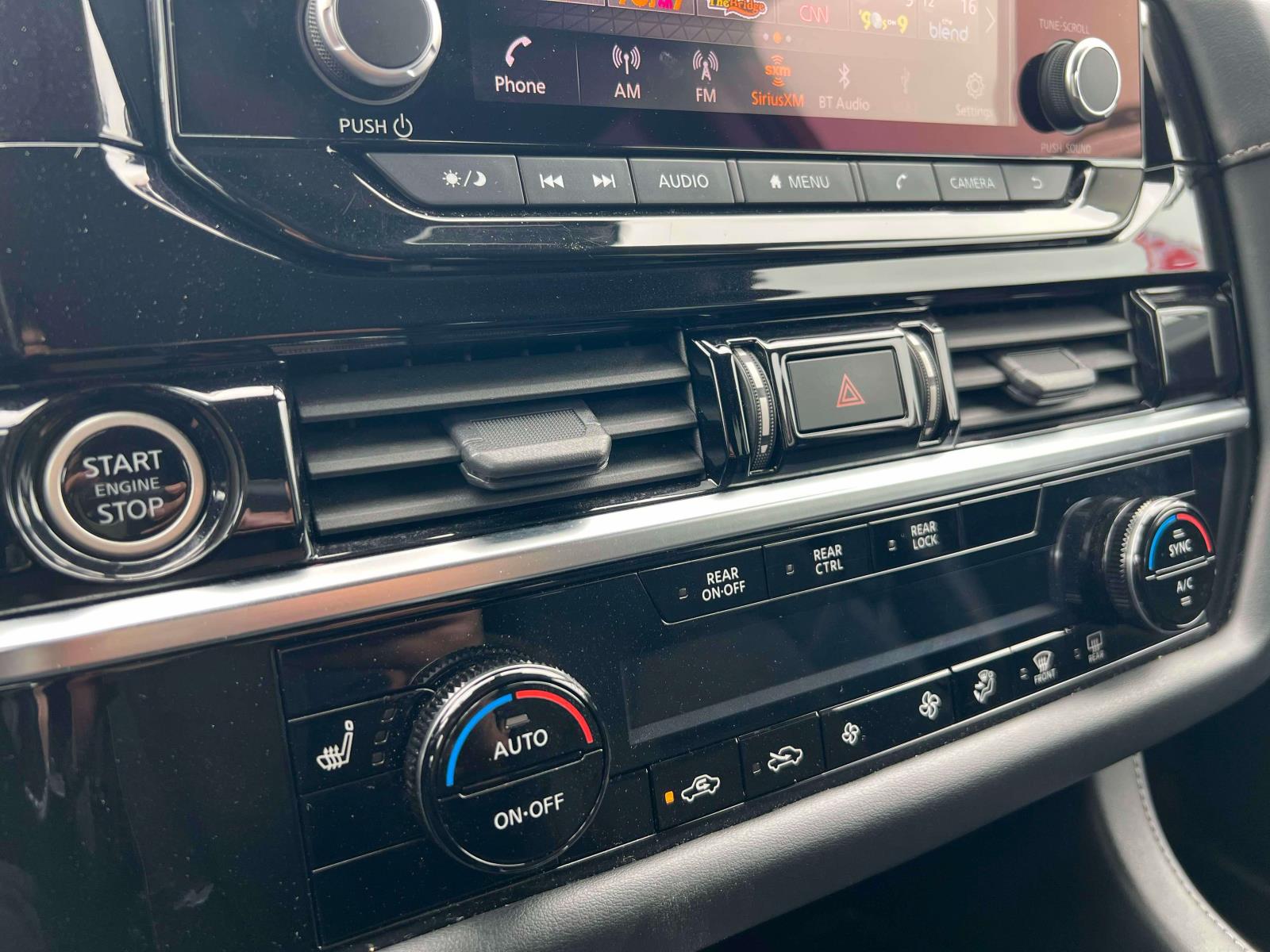2023 Nissan Pathfinder SV - Photo 46