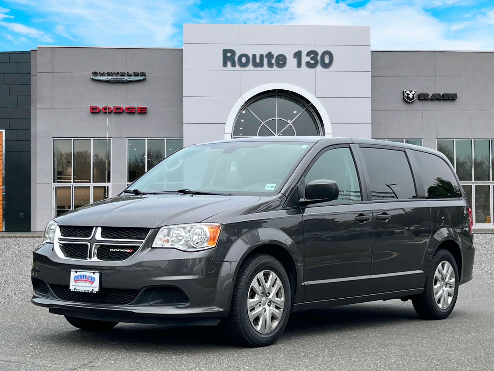 Used 2019 Dodge Grand Caravan SE with VIN 2C4RDGBG7KR808918 for sale in Robbinsville, NJ