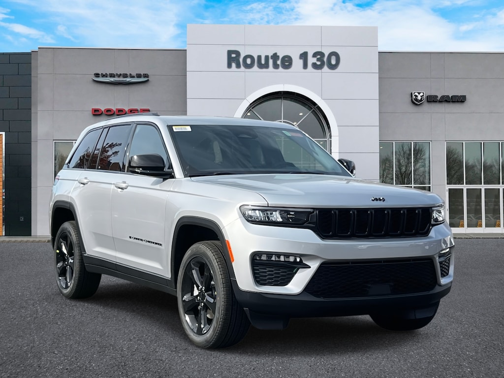 New 2025 Jeep Grand Cherokee LIMITED 4X4 Sport Utility