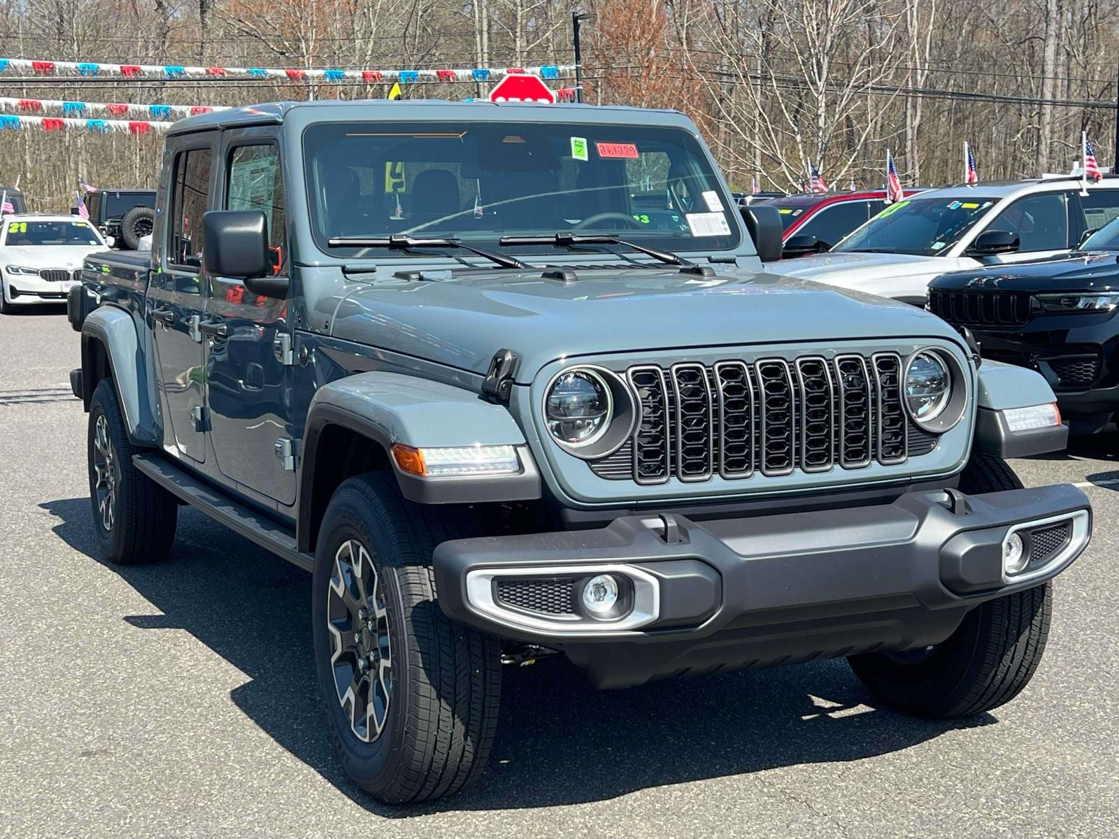 2026 Jeep Gladiator Pickup 