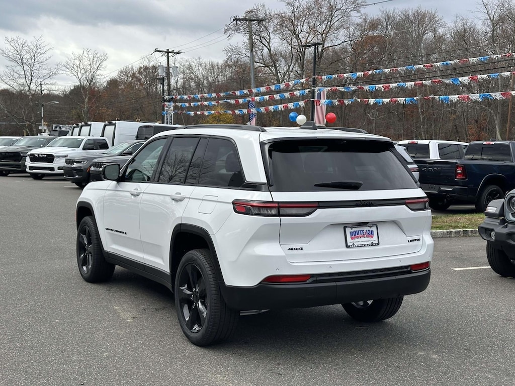 New 2025 Jeep Grand Cherokee LIMITED 4X4 Sport Utility