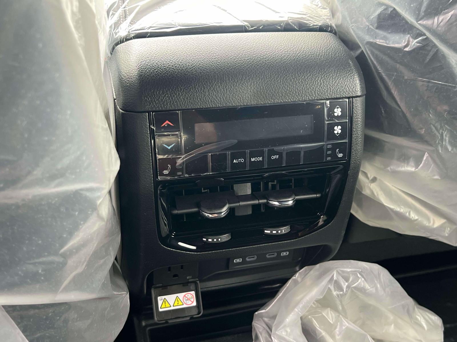 2026 Jeep Grand Cherokee Limited - Photo 18