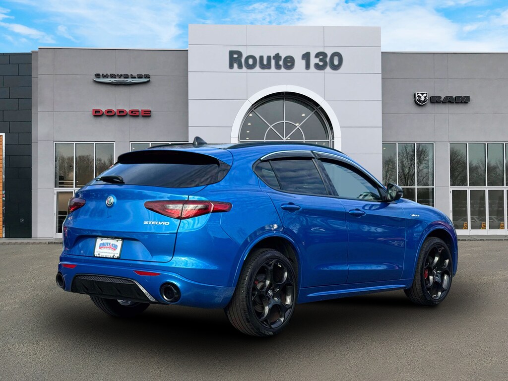 Used 2023 Alfa Romeo Stelvio Veloce AWD SUV