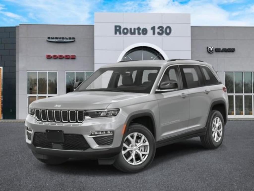 New 2025 Jeep Grand Cherokee LAREDO X 4X4 Sport Utility