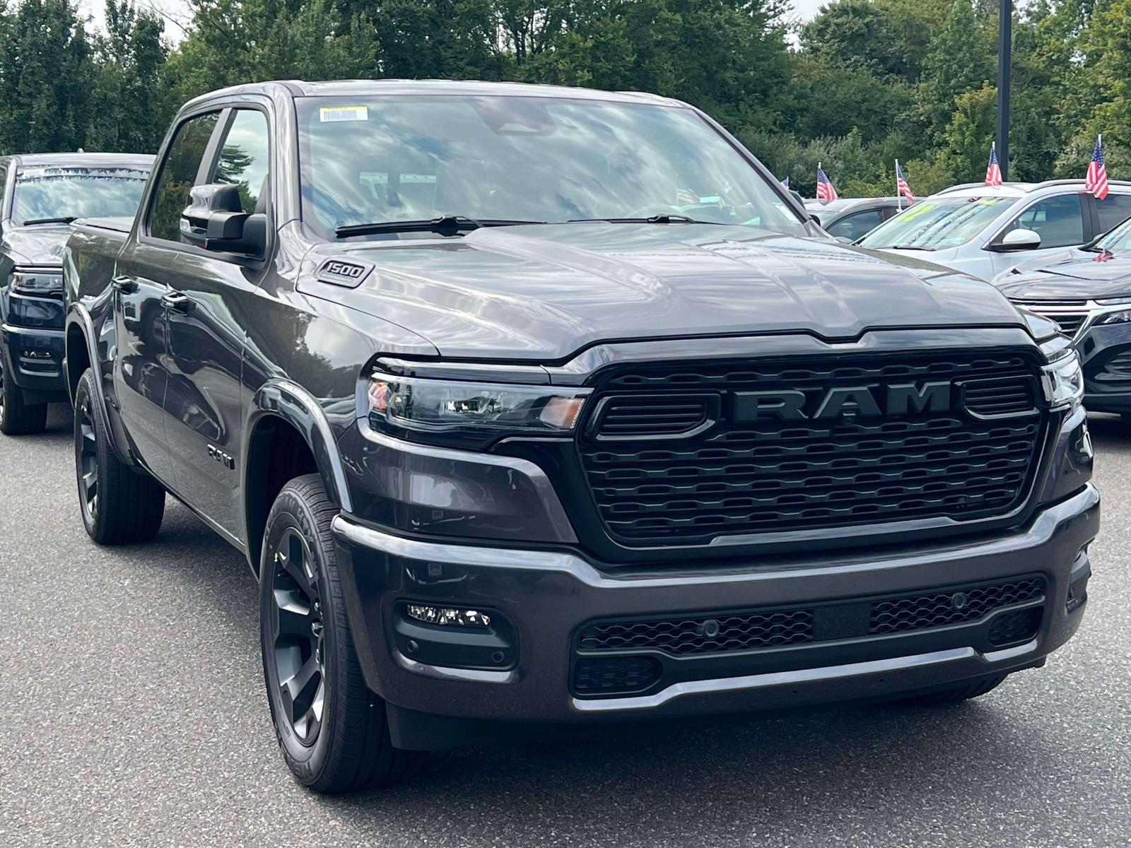 2027 Ram 1500 BIG HORN CREW CAB 4X4 5'7 BOX Pickup