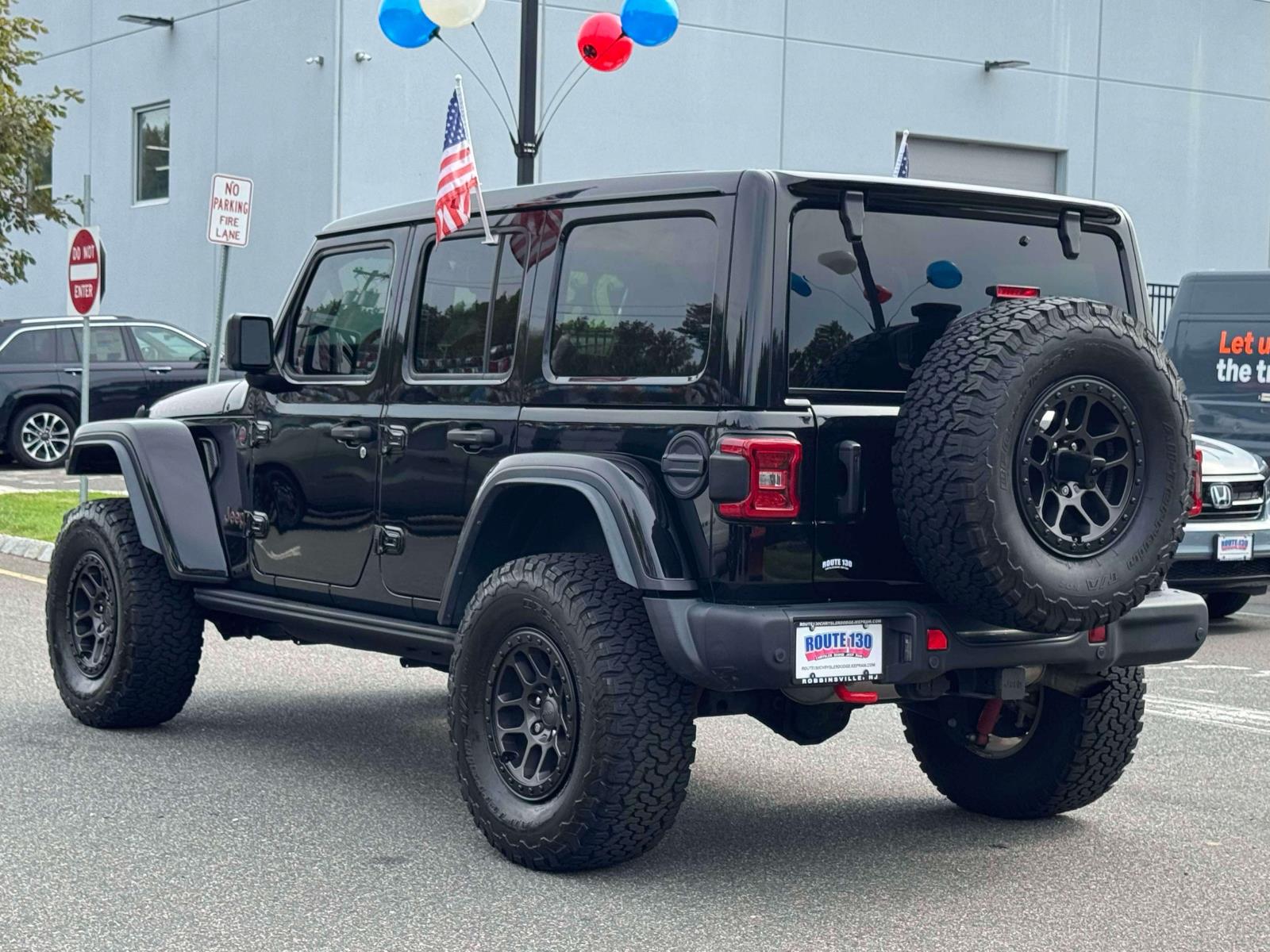 2023 Jeep Wrangler Rubicon photo 3