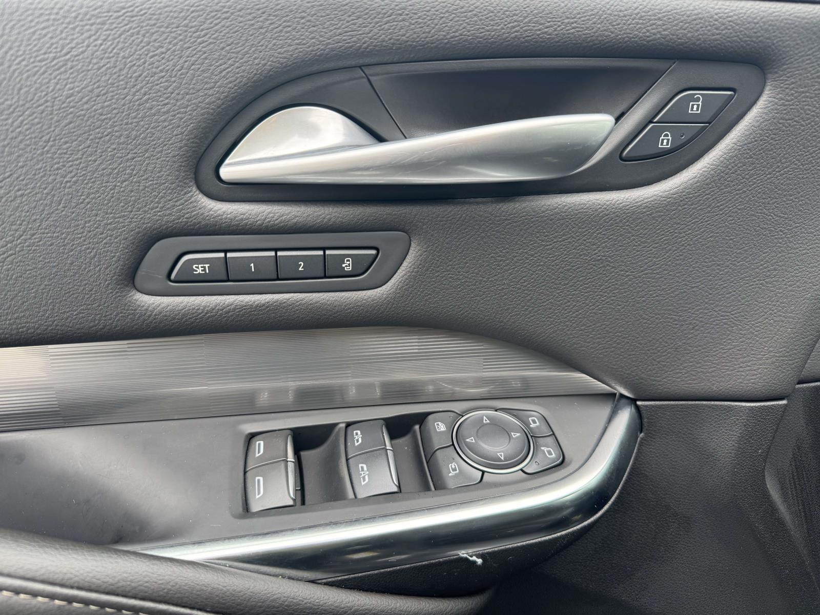 2025 Cadillac XT4 Premium Luxury - Photo 24