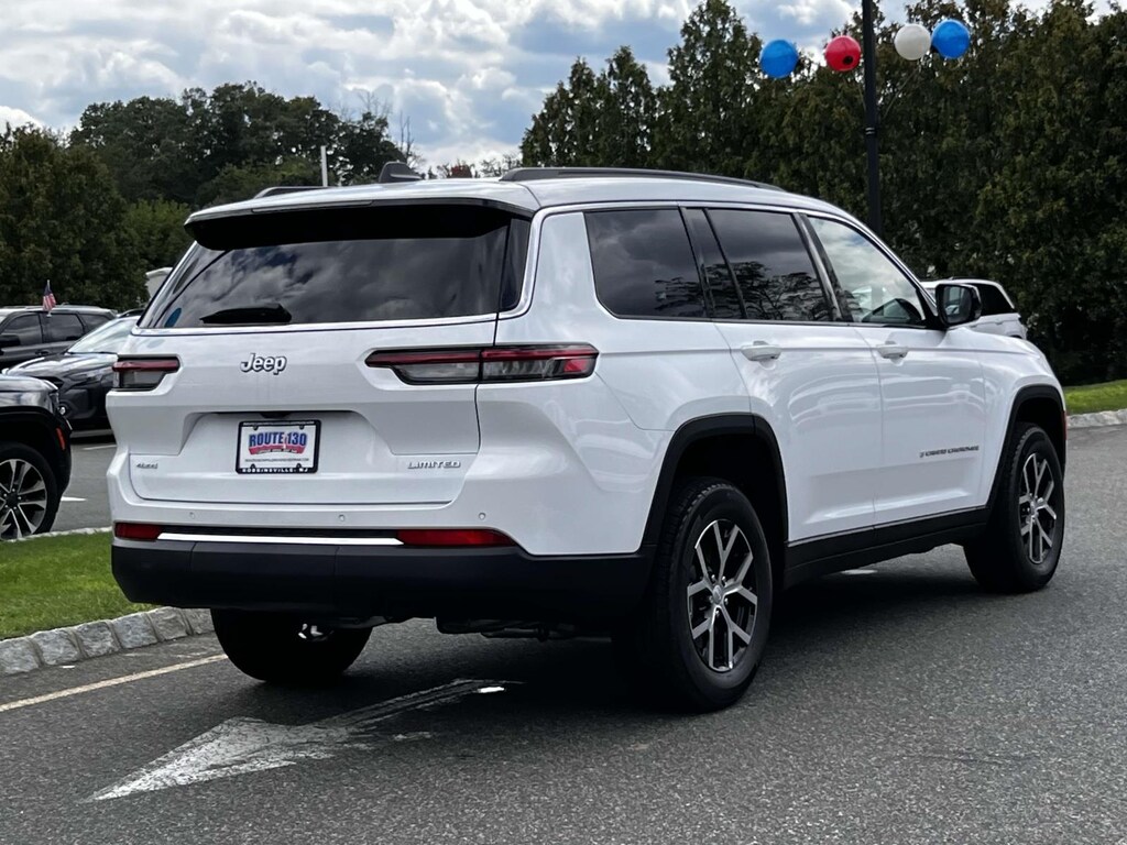 New 2025 Jeep Grand Cherokee L LIMITED 4X4 Sport Utility