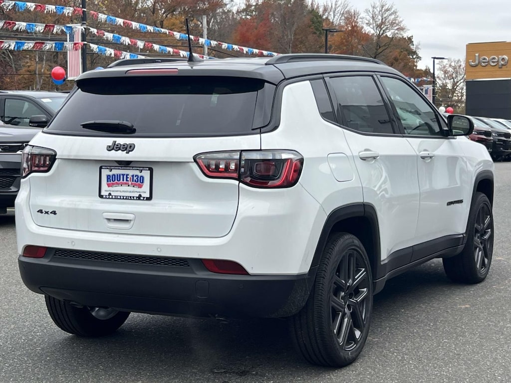 New 2026 Jeep Compass LIMITED ALTITUDE 4X4 Sport Utility