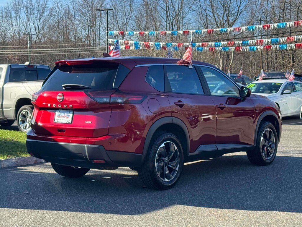 Used 2025 Nissan Rogue AWD SV SUV