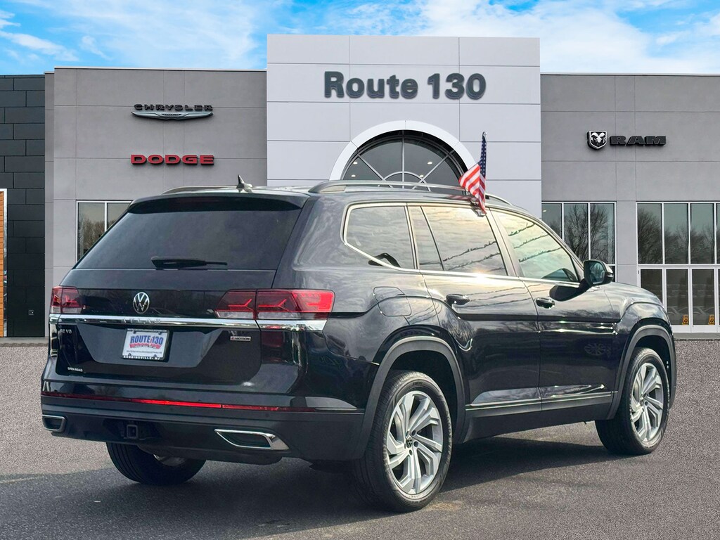 Used 2022 Volkswagen Atlas 3.6L V6 SE w/Technology 4MOTION SUV
