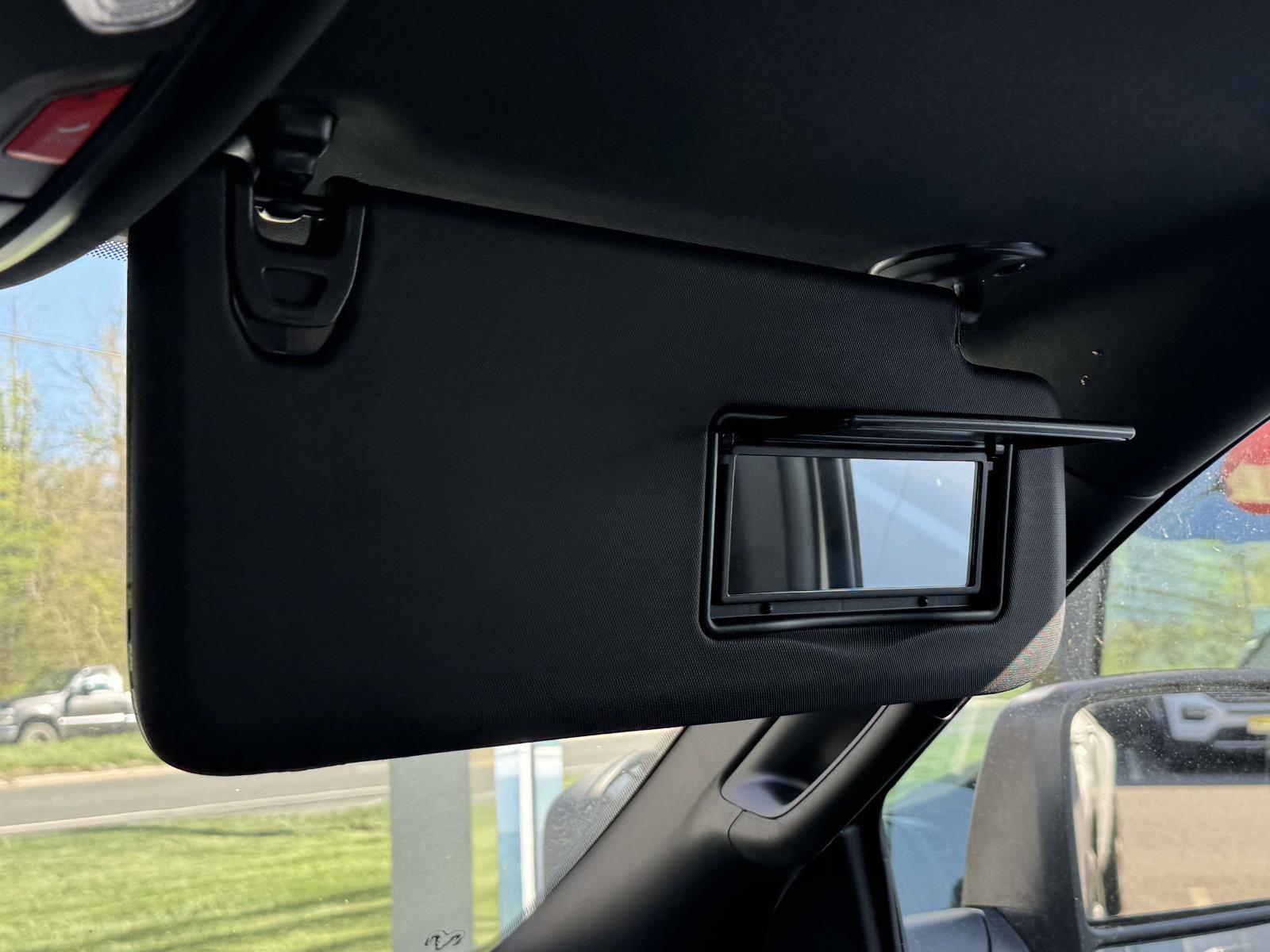 2025 RAM 2500 Tradesman - Photo 8