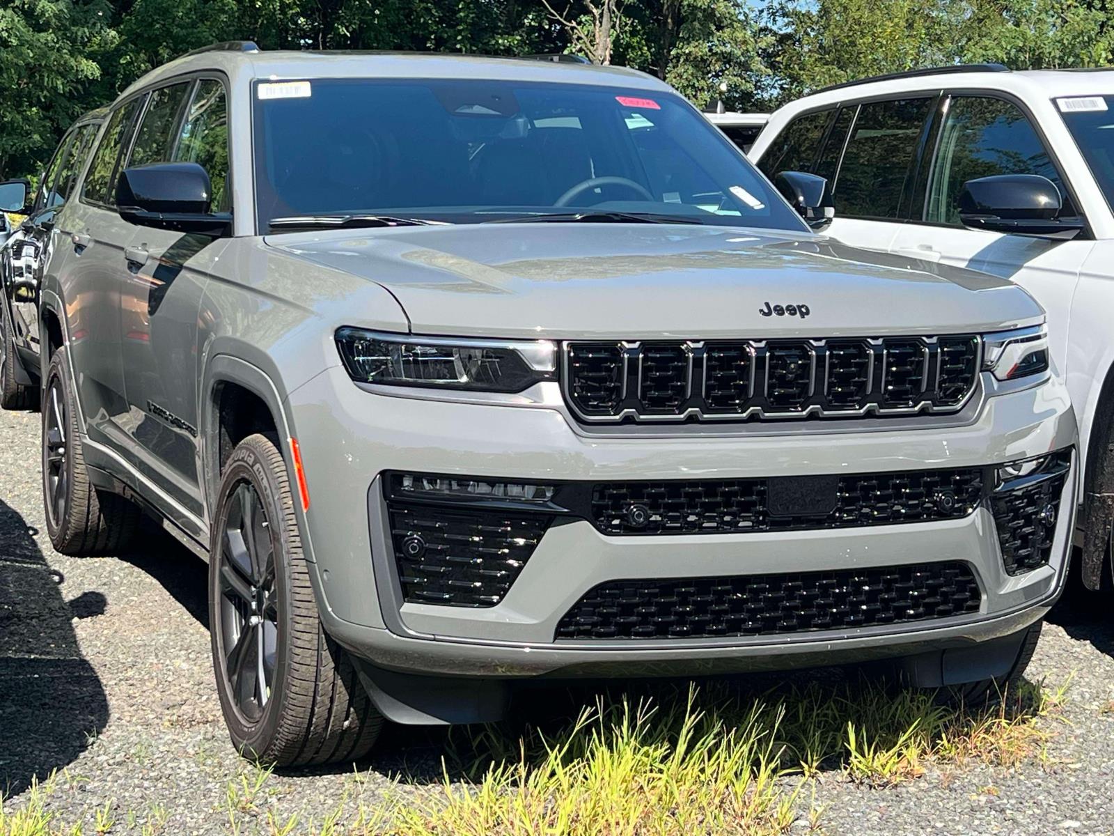 2027 Jeep Grand Cherokee L