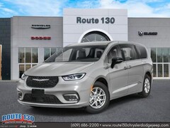 2026 Chrysler Pacifica SELECT Passenger Van