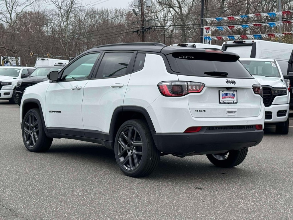 New 2026 Jeep Compass LIMITED ALTITUDE 4X4 Sport Utility