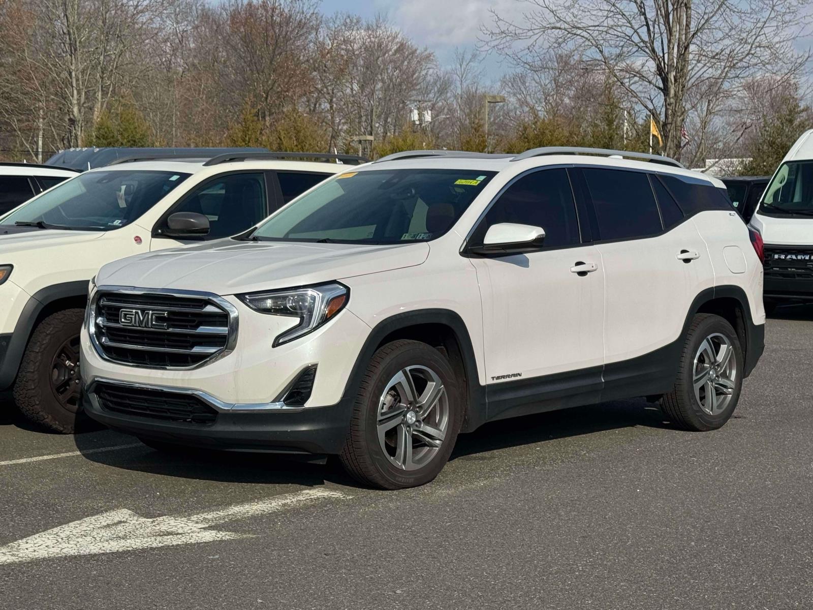 2020 GMC Terrain SLT's photo