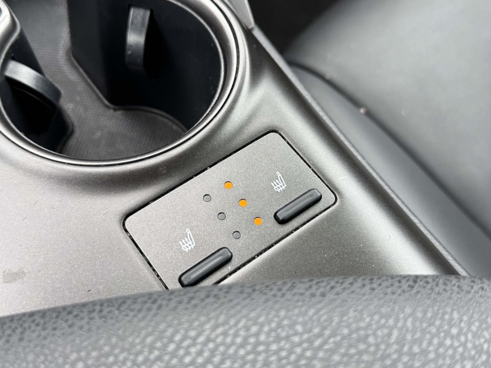 2023 Toyota Camry XSE - Photo 11