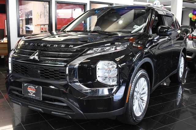 2022 Mitsubishi Outlander CUV 