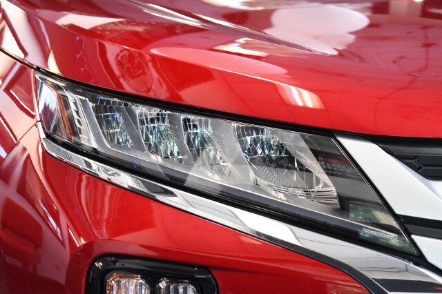 2025 Mitsubishi Outlander Sport ES photo 4